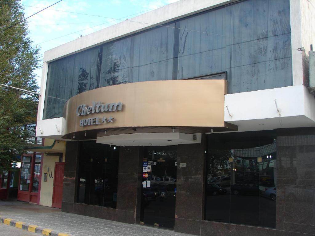 Cheltum Hotel 트렐레우 외부 사진